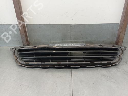 Grille PEUGEOT 108 1.0 VTi 72 | BP28481209C40