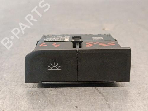 Used Switch Switch VW CRAFTER Van (SY_, SX_) 2.0 TDI FWD (SYB, SYC, SYD) (177 hp) 33290740 33290740