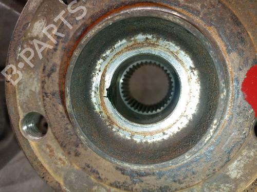 Left front steering knuckle SEAT LEON (1P1) 2.0 TDI | BP26606017M25 