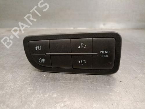 Used Headlight switch FIAT QUBO (225_) 1.3 D Multijet (225AXE1A, 225CXE1A, 225AXH1A, 225AXL1A,... (95 hp) 25235342