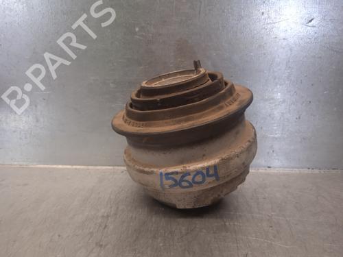 Engine mount MERCEDES-BENZ CLK Convertible (A208) CLK 230 Kompressor (208.447) | BP10637558M89 