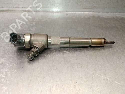 Used Injector Injector OPEL CORSA E (X15) 1.3 CDTI (08, 68) (95 hp) 40038768 40038768