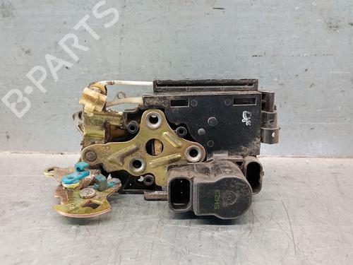 Used Front right lock CHEVROLET AVEO / KALOS Hatchback (T200) 1.2 (72 hp) 25024631