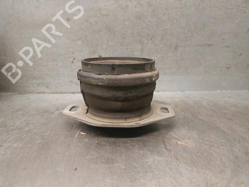 Used Engine mount CITROËN DS5 2.0 HDi 200 Hybrid4 All-wheel Drive (200 hp) 28049220