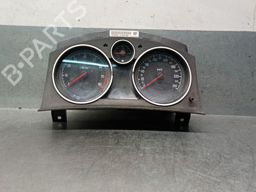 Quadro strumenti OPEL ASTRA H TwinTop (A04) 1.6 (L67) (105 hp) 30839321