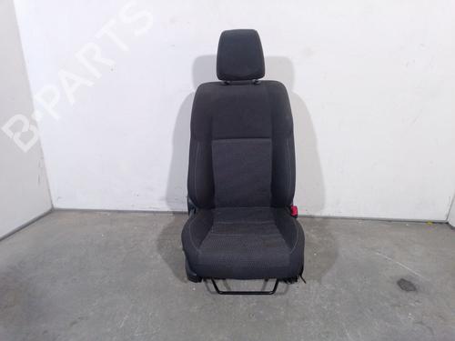 Used Right front seat TOYOTA AURIS (_E18_) 1.8 Hybrid (ZWE186_, ZWE186R) (136 hp) 22922138