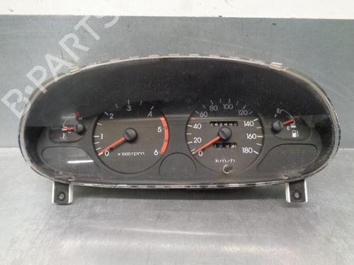 Used Instrument cluster HYUNDAI H-1 / STAREX Bus (A1) [1997-2025]  17616132