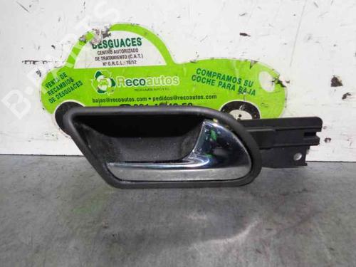 Used Front right interior door handle VW GOLF V (1K1) 1.9 TDI (105 hp) 4873838