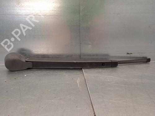 Used Rear windshield wiper arm VW GOLF VI (5K1) 1.6 TDI (105 hp) 10149048