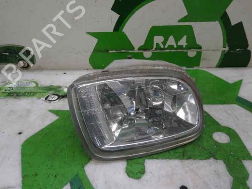 Used Right front fog light Right front fog light HYUNDAI ELANTRA III Saloon (XD) 1.6 (107 hp) 2069772 2069772