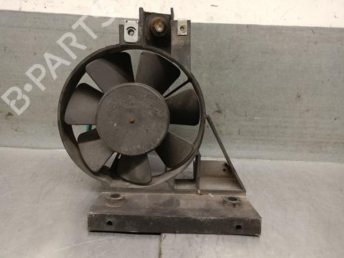 kleventilator-elektrisk-piaggio-motorcycles-hexagon-0-36433112 main image