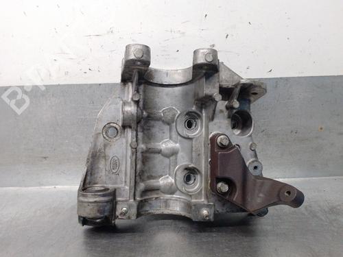 Used Engine mount Engine mount LAND ROVER RANGE ROVER EVOQUE (L538) 2.0 D 4x4 (150 hp) 33557613 33557613