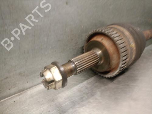 Drivaksel bak venstre RENAULT SCÉNIC I MPV (JA0/1_, FA0_) 1.9 dCi RX4 | BP30199557M40 