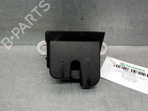 Used Tailgate lock SEAT LEON (1P1) 1.9 TDI (105 hp) 32403013