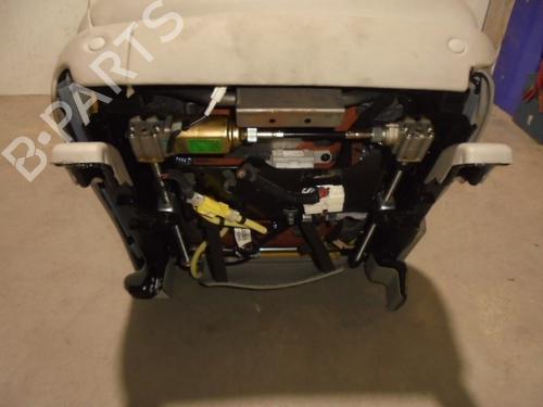 Right front seat KIA OPIRUS (GH) 3.5 | BP9275784C16 