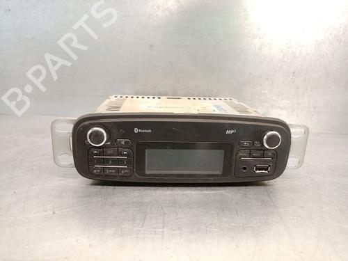 Used Radio RENAULT CLIO IV (BH_) 1.5 dCi 75 (75 hp) 27337694