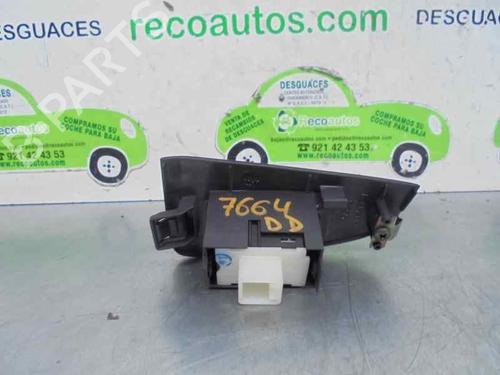 Right front window switch TOYOTA AVENSIS Saloon (_T25_) 2.2 D-4D (ADT251_, ADT251R) | BP2083044I26 