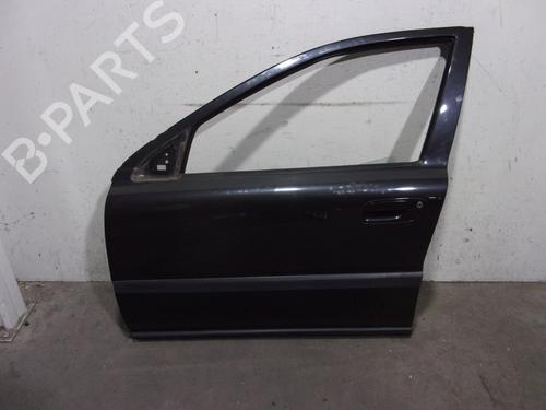 Used Left front door VOLVO V70 I (875, 876) 2.5 TDI (140 hp) 15612778