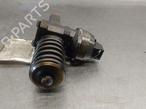 Injector VW GOLF V (1K1) 1.9 TDI | BP36452756M100 - Image 2