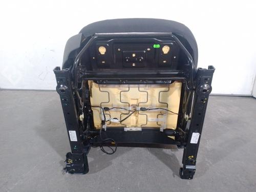 Right front seat PEUGEOT 3008 I MPV (0U_) 2.0 HDi Hybrid4 (0URHCA) | BP27377239C16 