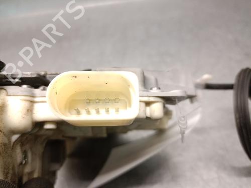 Front left lock VW PASSAT B6 (3C2) 2.0 TDI | BP32451173C98 - Image 4