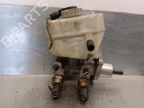 Used Brake master cylinder BMW 3 Compact (E46) 320 td (150 hp) 15045738