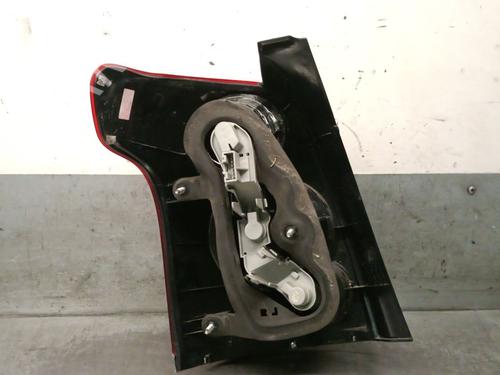 Right taillight TOYOTA AVENSIS Estate (_T25_) 2.0 D-4D (ADT250_, ADT250R) | BP31329846C35