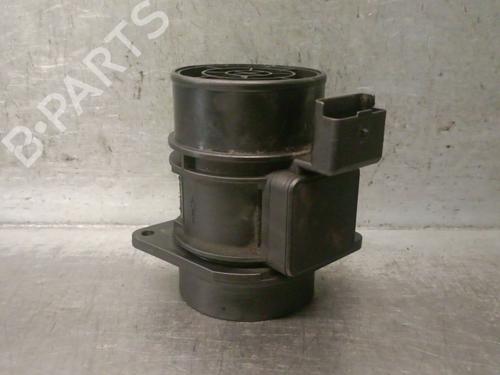 Used Mass air flow sensor Mass air flow sensor VOLVO V40 Estate (645) 1.9 DI (102 hp) 35725392 35725392