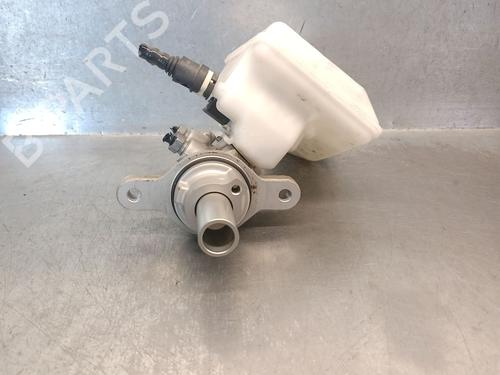 Brake master cylinder FORD FIESTA VII (HJ, HF) 1.0 EcoBoost mHEV | BP27854986M77 