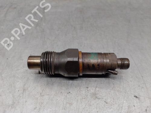 Used Injector VOLVO V40 Estate (645) 1.9 TD (90 hp) 29697149