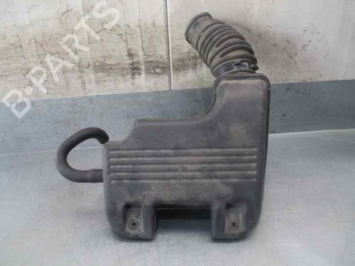 Used Air filter box CHRYSLER VOYAGER / GRAND VOYAGER III (GS_, NS_) 3.3 i (158 hp) 20254449