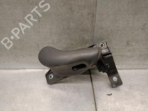 Used Front right interior door handle Front right interior door handle FIAT BRAVO I (182_) 1.9 JTD (100 hp) 39747255 39747255