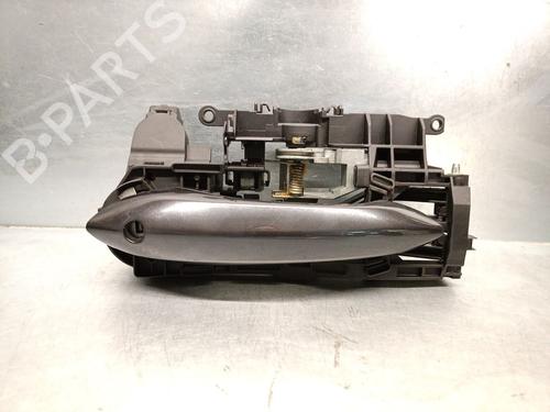 Used Front left exterior door handle BMW 5 Touring (F11) 520 d (163 hp) 22273238