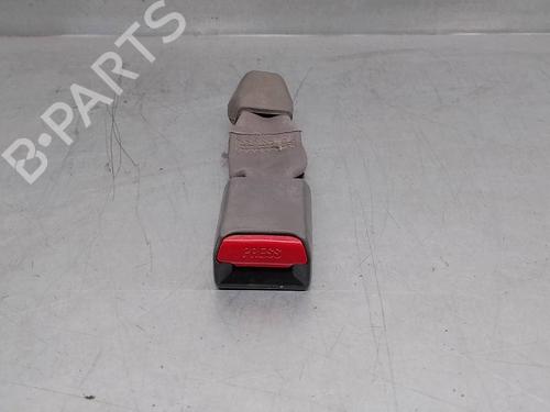 Used Seat buckle TOYOTA HILUX V Pickup (_N_, KZN1_, VZN1_) 2.4 D 4WD (LN105, LN110) (83 hp) 18170417