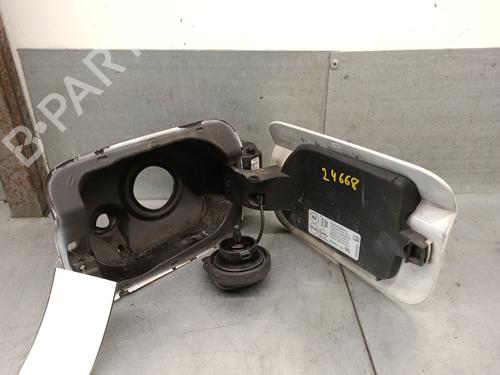 fuel-flap-seat-leon-st-5f8-2012-2013-2014-2015-2016-2017-2018-2019-2020-32419824 main image