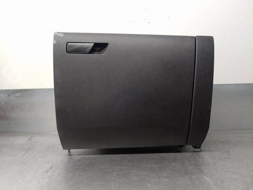 Used Glove box Glove box SEAT LEON Sportstourer (KL8, KLD) 1.5 eTSI (150 hp) 15899779 15899779