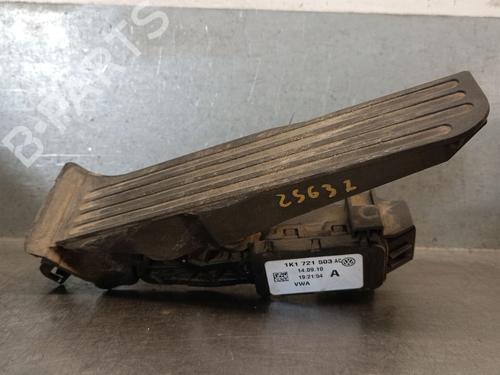 Pedal Pedal SKODA SUPERB II (3T4) 1.6 TDI (105 hp) 36780599 36780599