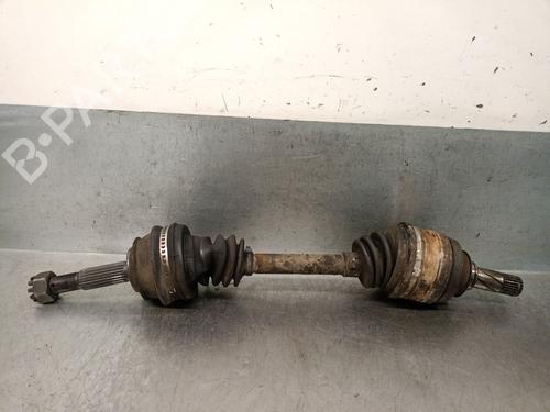 Used Left front driveshaft Left front driveshaft OPEL CORSA A Hatchback (S83) 1.2 N (F08, M08, F68, M68) (52 hp) 31644642 31644642