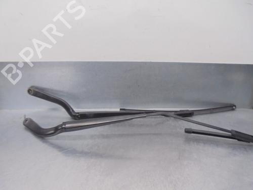 Front windshield wiper arm SMART FORFOUR Hatchback (453) 1.0 (453.042, 453.043) | BP15831110C143 