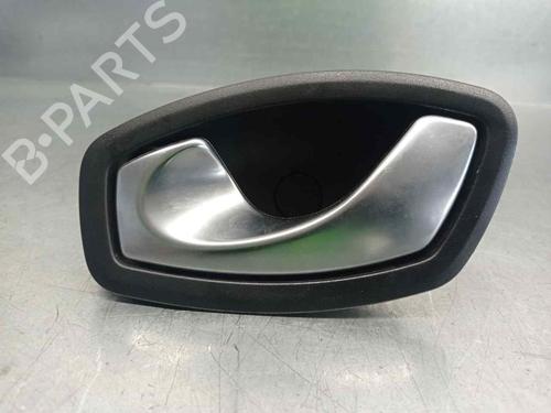 Venstre bagtil invendig håndtag RENAULT FLUENCE (L3_) 1.6 16V (L301, L30F, L30P, L30R) (110 hp) 10395372