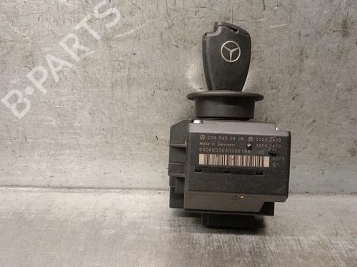 Clé de contact MERCEDES-BENZ C-CLASS Coupe (CL203) C 220 CDI (203.708) (150 hp) 32066302