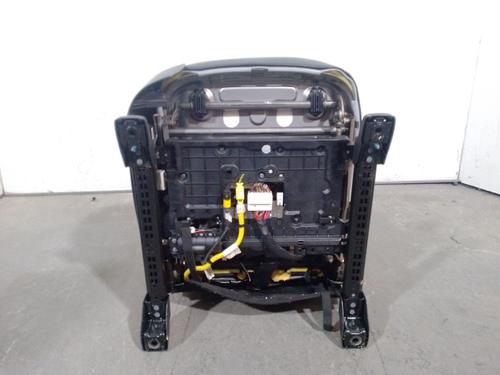 Right front seat KIA SORENTO III (UM) 2.2 CRDi | BP31886304C16 