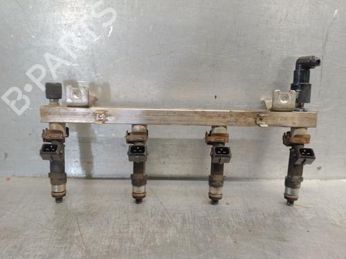 Used Injection rail OPEL CORSA D (S07) 1.2 (L08, L68) (80 hp) 31757064