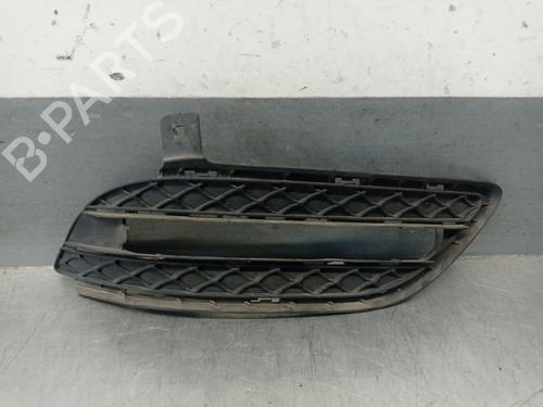 Used Grille MERCEDES-BENZ B-CLASS Sports Tourer (W246, W242) B 180 CDI (246.200) (109 hp) 27929579
