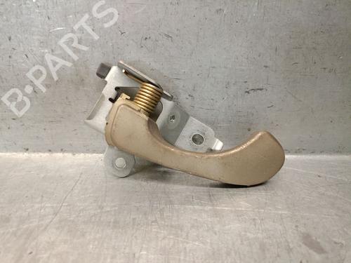 Used Front left interior door handle Front left interior door handle 37184037 37184037
