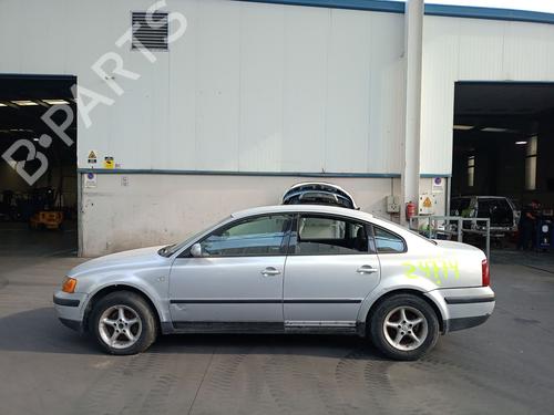 Pièces Détachées Usagées VW PASSAT B5 (3B2) 1.9 TDI 4895074