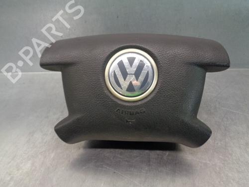 Førerens kollisjonspute VW TRANSPORTER T5 Van (7HA, 7HH, 7EA, 7EH) 2.5 TDI (130 hp) 13814322
