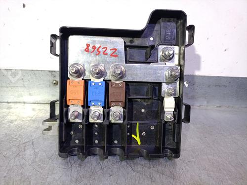 Used Fuse box IVECO DAILY VI Van 33S16, 35S16, 35C16, 40C16, 42S16, 50C16 (156 hp) 25284470