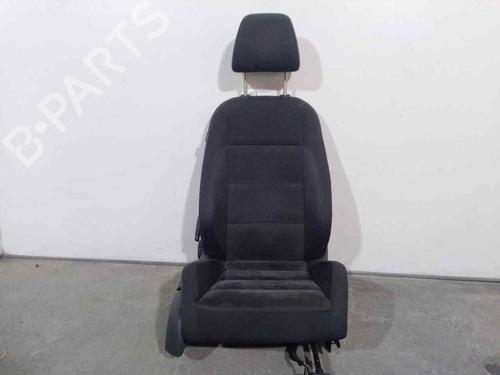 Used Right front seat VW GOLF VI (5K1) 1.4 TSI (122 hp) 18013438