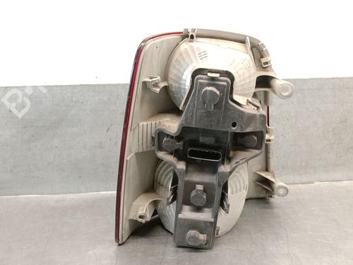 Right taillight VW TOURAN (1T1, 1T2) 2.0 TDI | BP27669842C35 